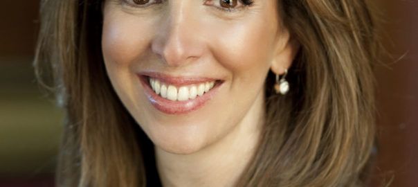 Alexis Kashar headshot