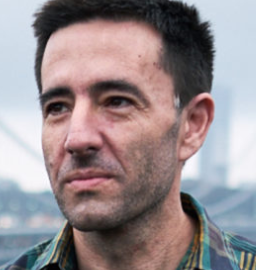Sascha Altman DuBrul headshot