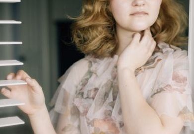 Millicent Simmonds headshot