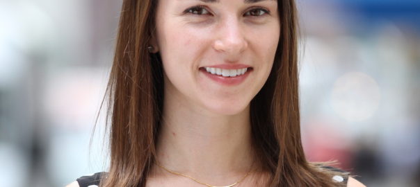 Amanda Roddy Headshot