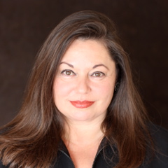 headshot of Michele Spitz